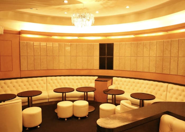 歌舞伎町キャバクラ「レガリス」を15秒で紹介！